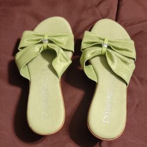Elegant Lime Green Bow Sandals